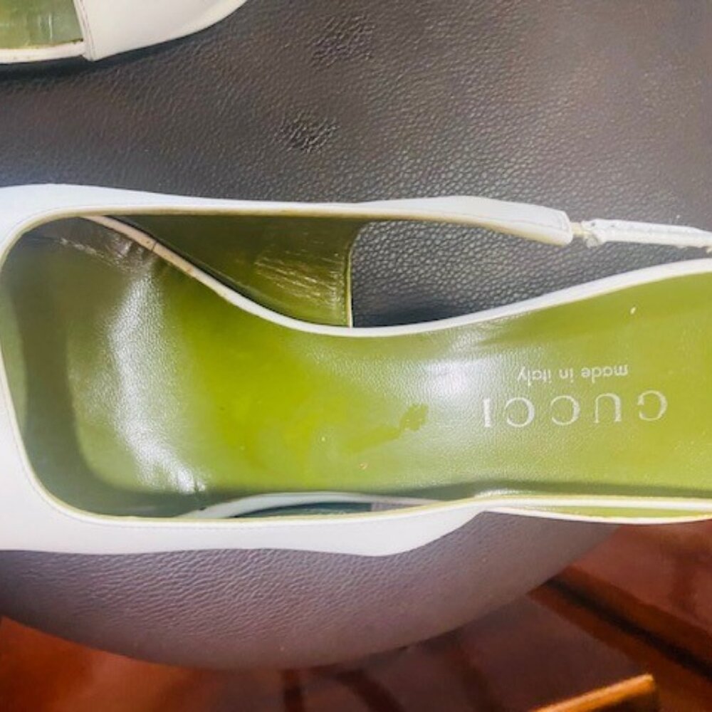 Authentic Gucci - Picture 8 of 8